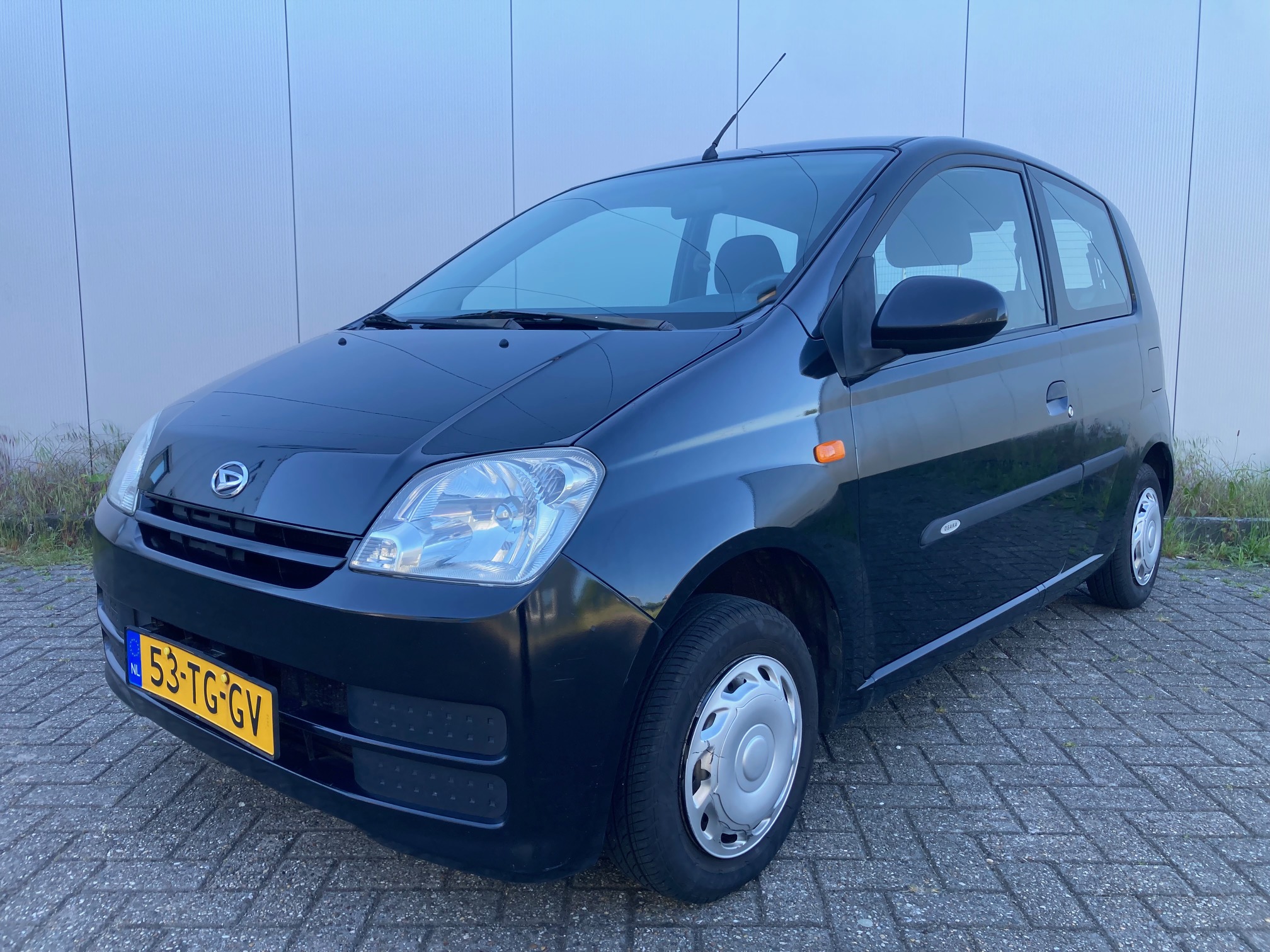 Daihatsu Cuore 1.0 Osaka, APK tot juni 2026 (2006)