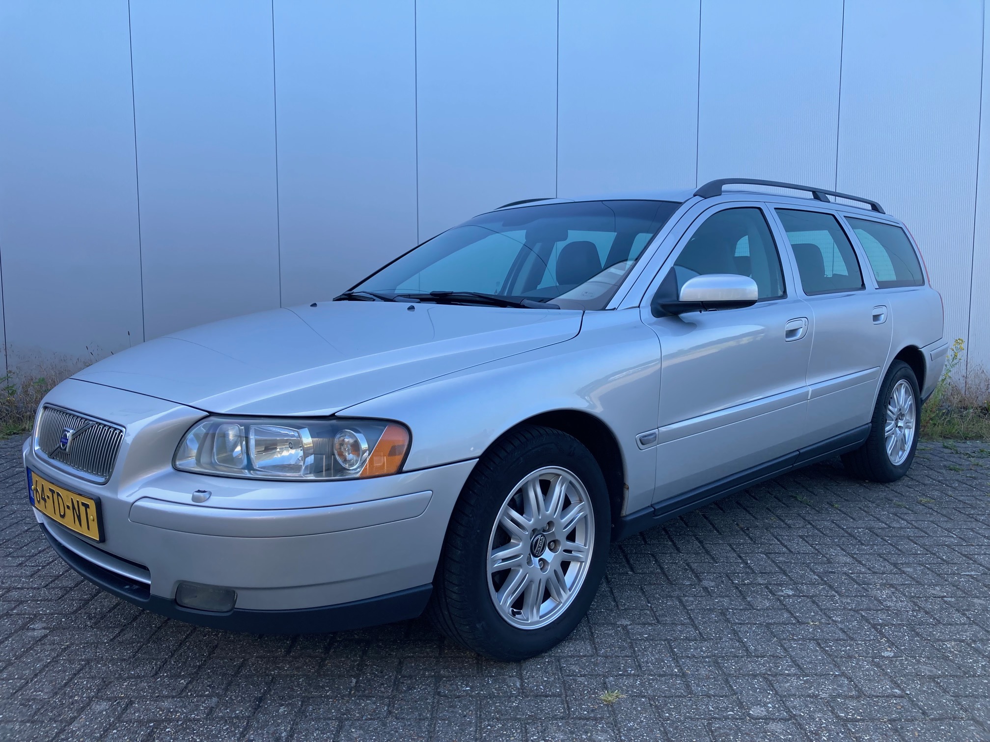 Volvo V70 2.4 Edition II (2006)